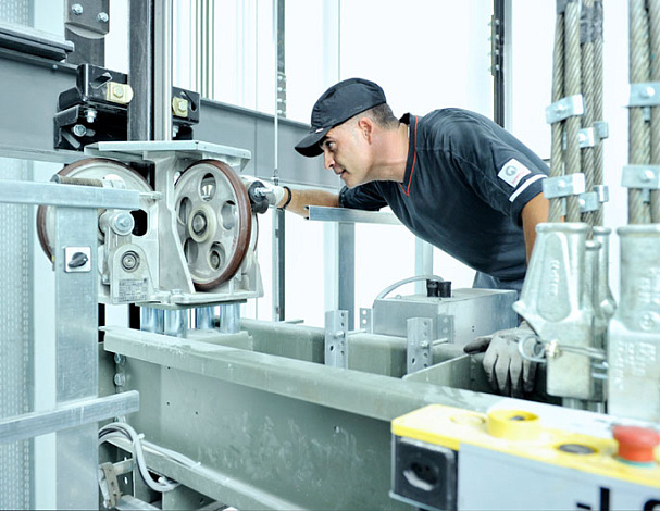 Ремонт лифтов, эскалаторов и траволаторов