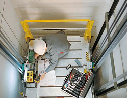 Монтаж лифтов, траволаторов и эскалаторов